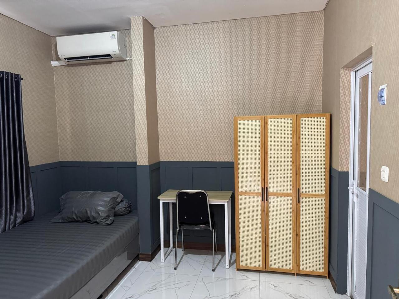Ultraviolet Hostel
